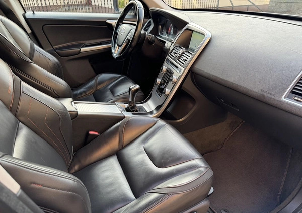Volvo XC 60 cena 65900 przebieg: 222000, rok produkcji 2015 z Modliborzyce małe 154